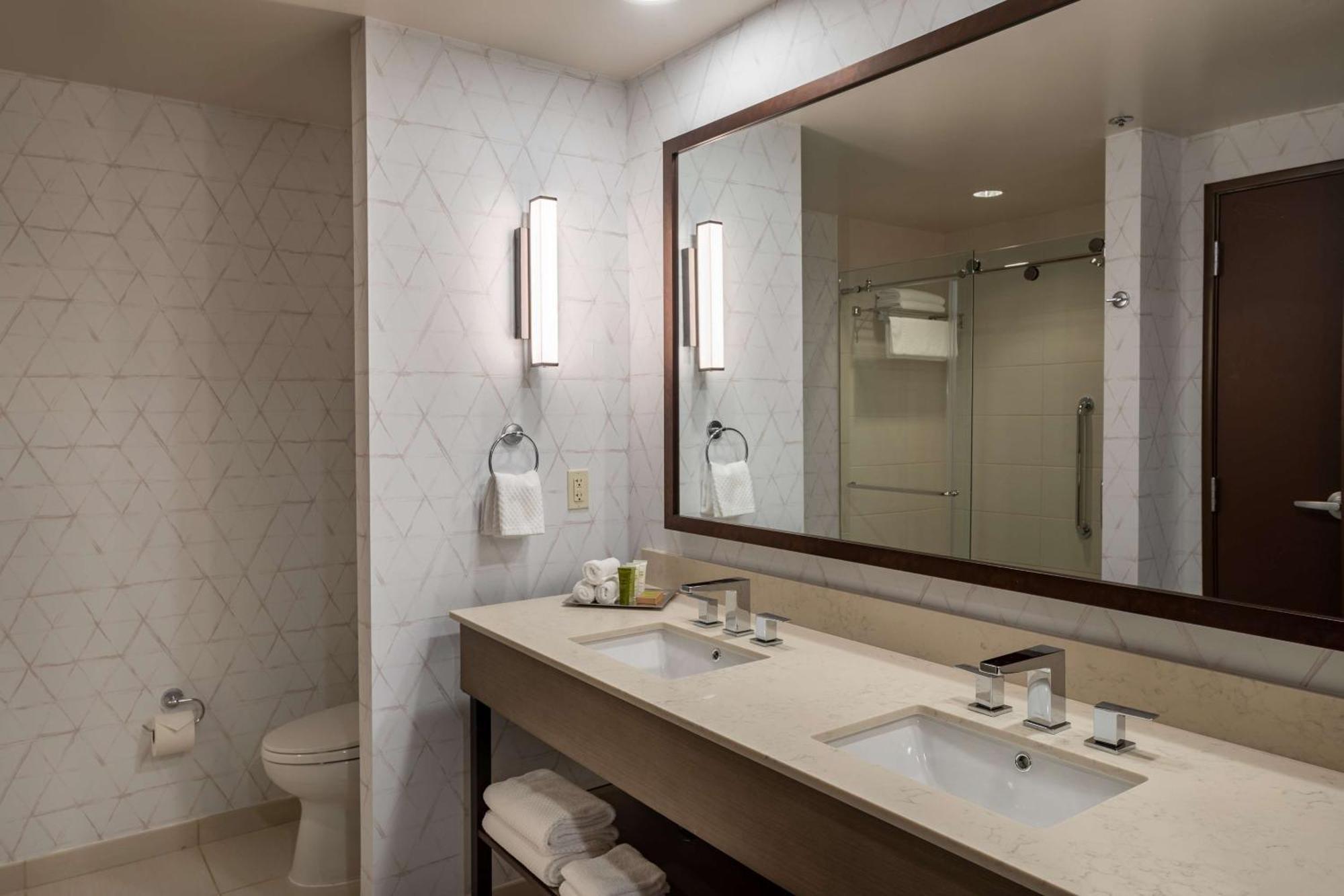 Hilton Asheville Biltmore Park Ngoại thất bức ảnh