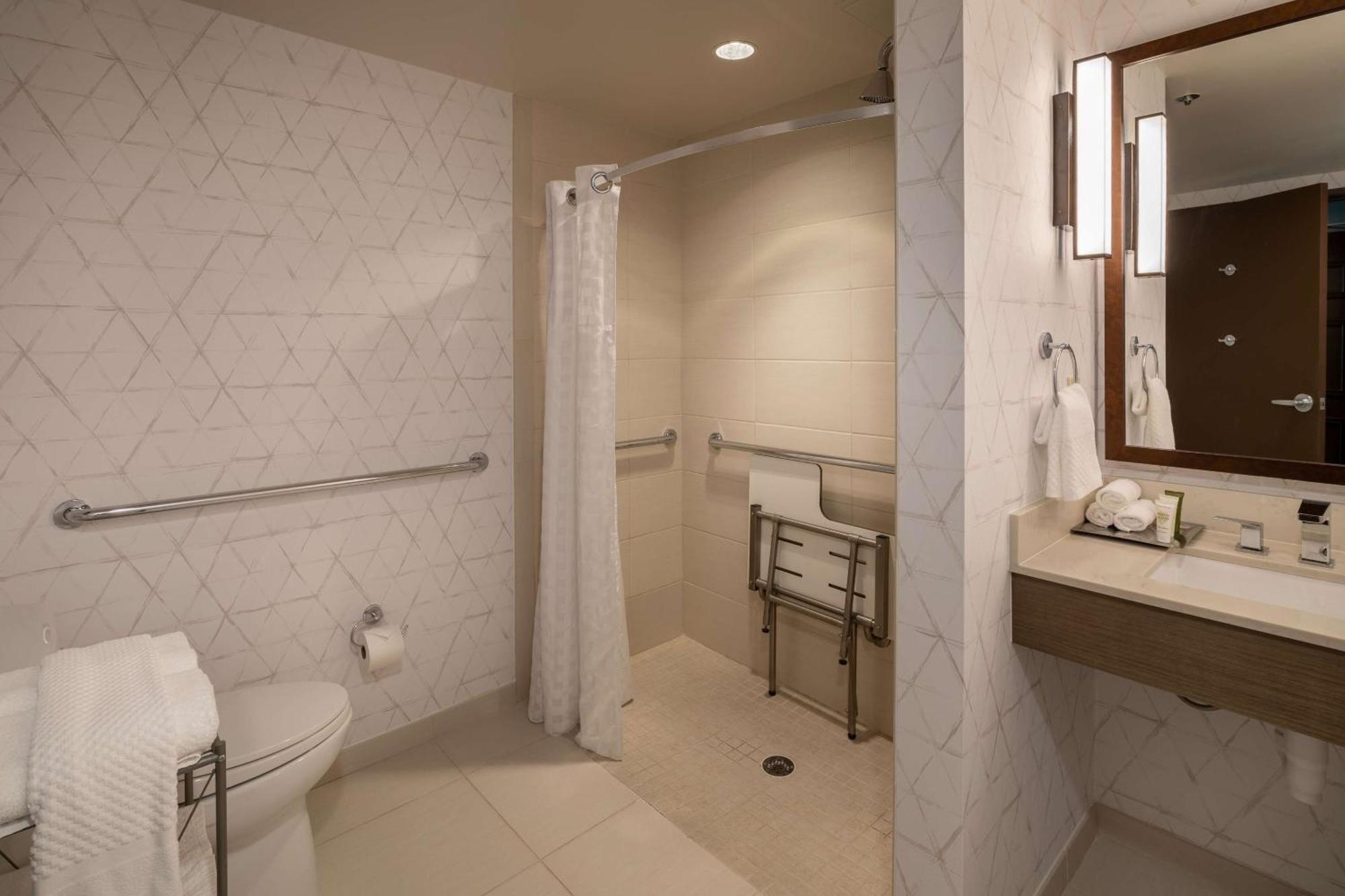 Hilton Asheville Biltmore Park Ngoại thất bức ảnh